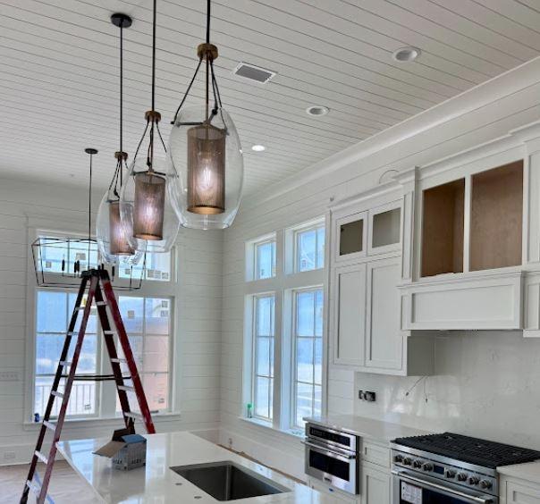 pool contractors - DD&B Custom Home & Pool Builders