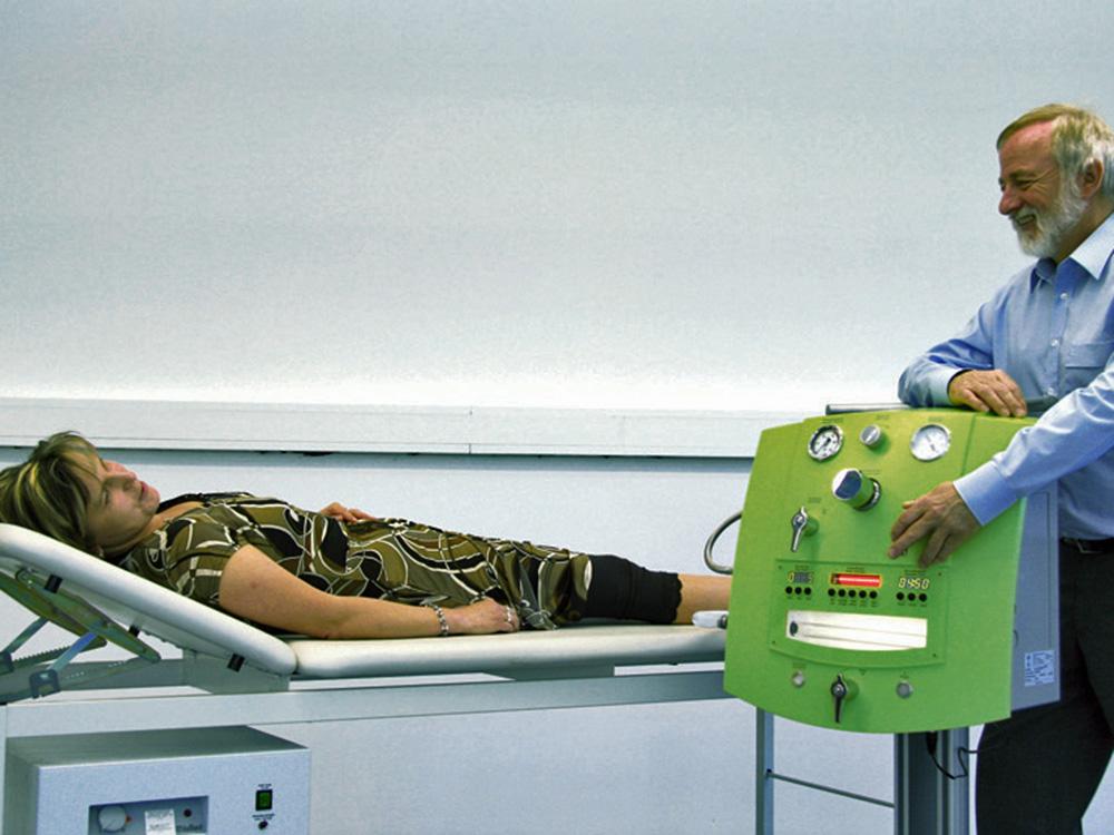 Hydro-colon systems made by HERRMANN Apparatebau offer a thorough purification on the highest technical level.