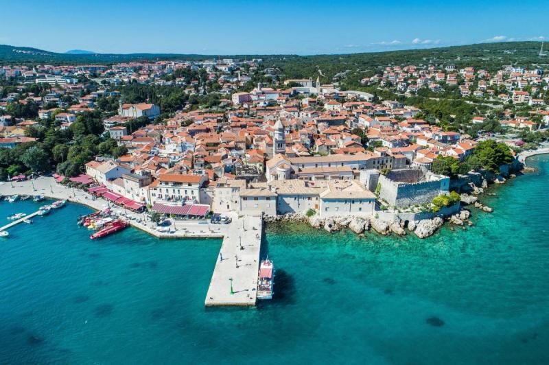 To Croatia in May: Why a vacation apartment is the ideal choice - book now and enjoy the benefits!