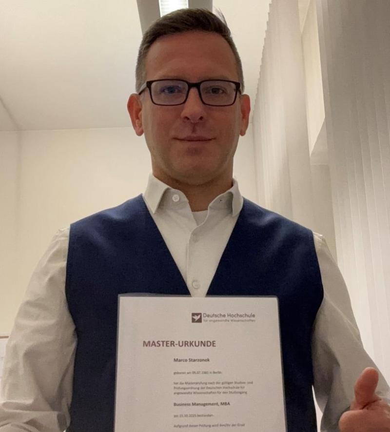 Marco Starzonek now holds an MBA degree. ( (C) DHAW)