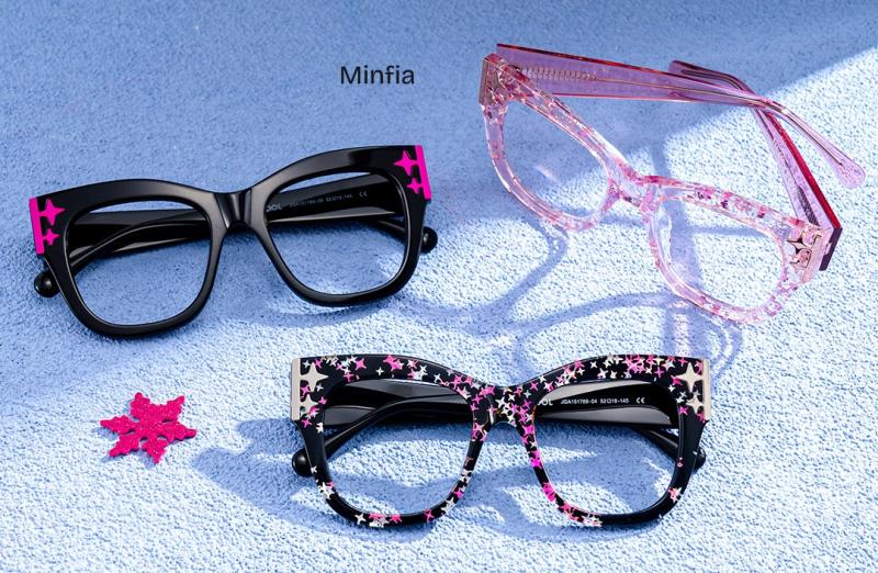 Eyeglasses