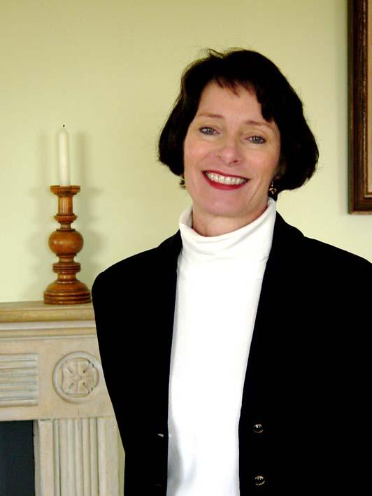 Museum chief urges public to look beyond Hollywood