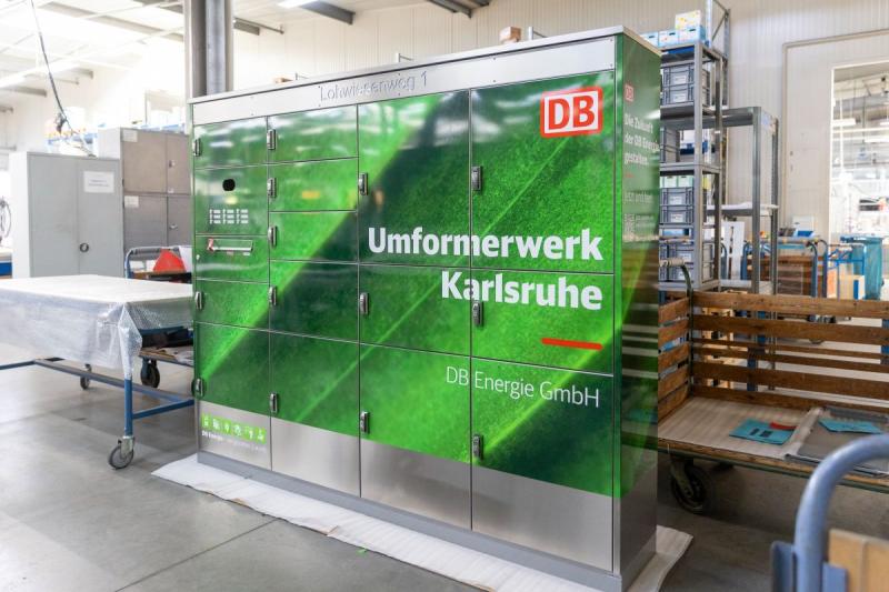 Mailbox systems, parcel systems and pick-up stations in corporate design