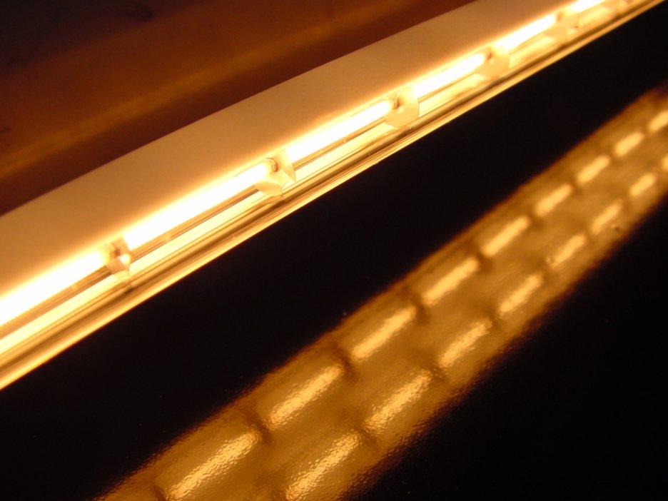 QRC® Infrared emitters from Heraeus Noblelight being used in tests for powder curing at the Heraeus Noblelight Application Centre.