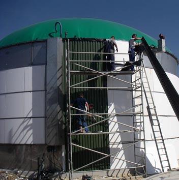 The construction of the agricultural biogas plant in Příložany in the southern part of the country was completed in four months.