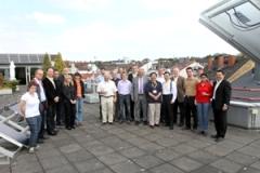 Participants of the DERlab workshop on PV Outdoor Tests on the roof of Fraunhofer IWES. Copyright: DERlab e.V.