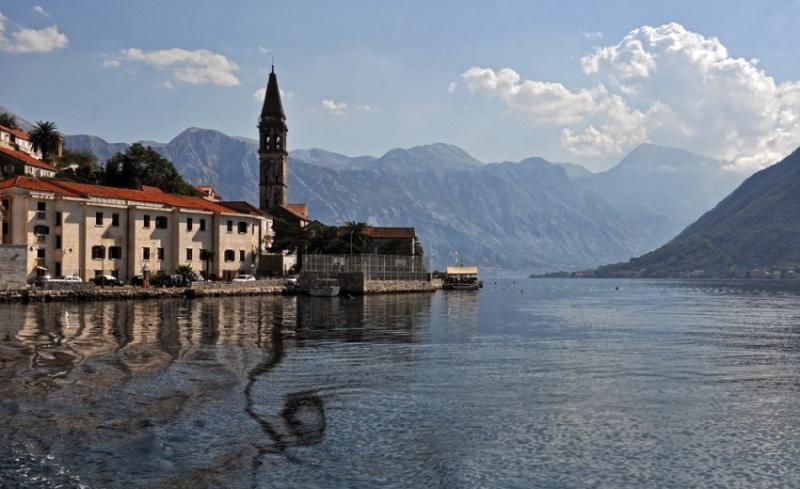 Balkan Kaleidoscope by Penguin Travel