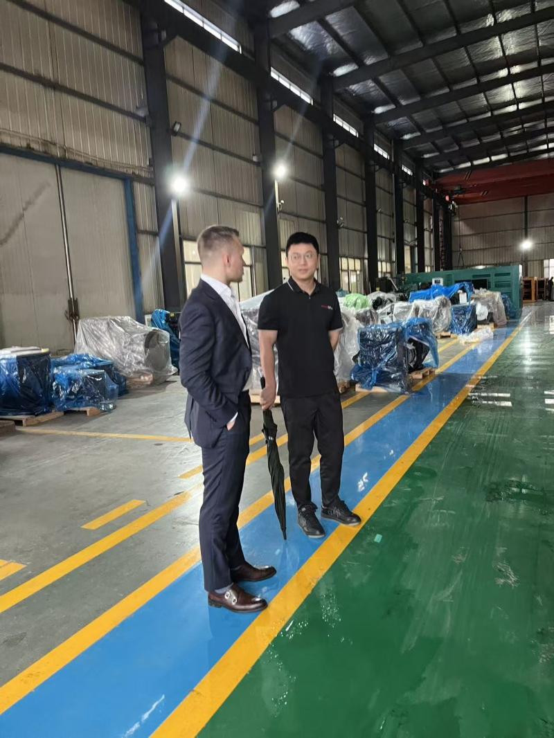 Norwegian Customer Visits The Factory for Diesel Generator
