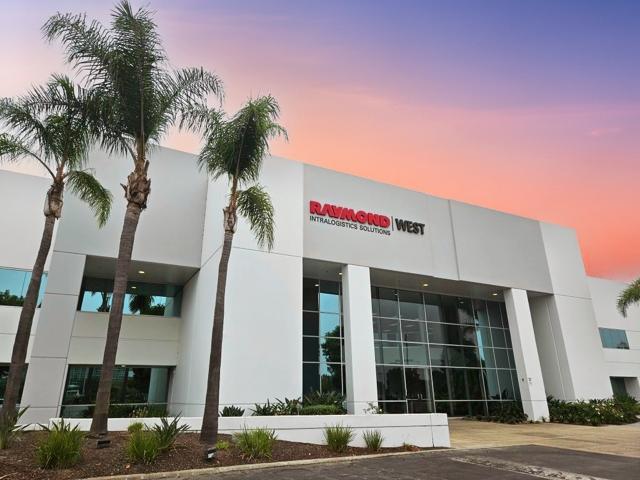 Raymond West Open House Draws Over 300 Guests to Celebrate New Cypress Headquarters