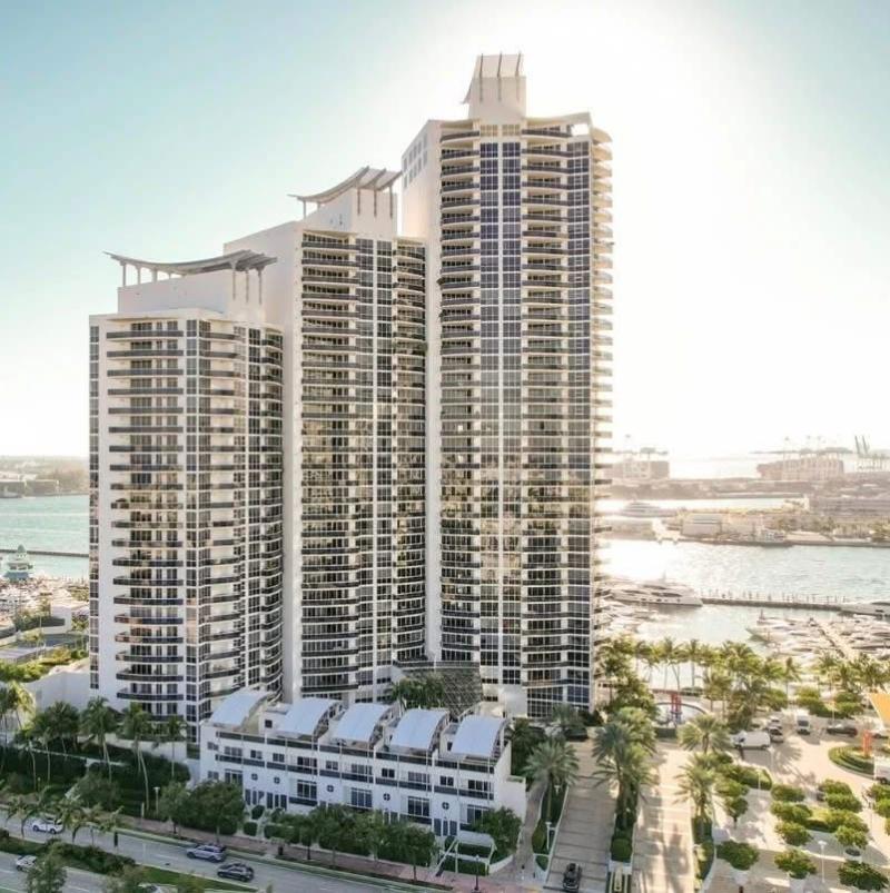 Blackstone International Realty, LLC Showcases Luxury Miami Real Estate with Murano Grande Condos