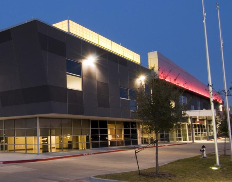 Newly constructed, The Texas Clinic at Prestonwood in Plano, Texas is one of North Texas' premier destinations for High-Tech healthcare