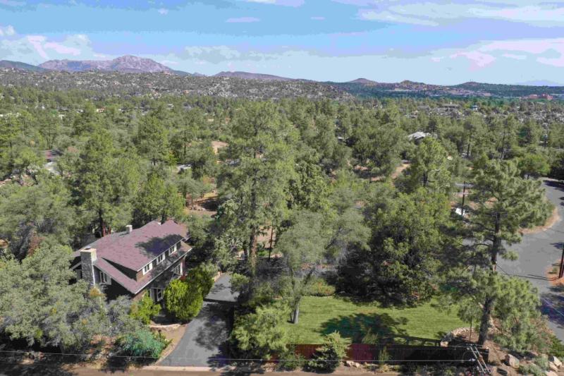 Top Realtors in Prescott, AZ Achieve Historic Milestone with 7th Consecutive Year as Area's Top Real Estate Company