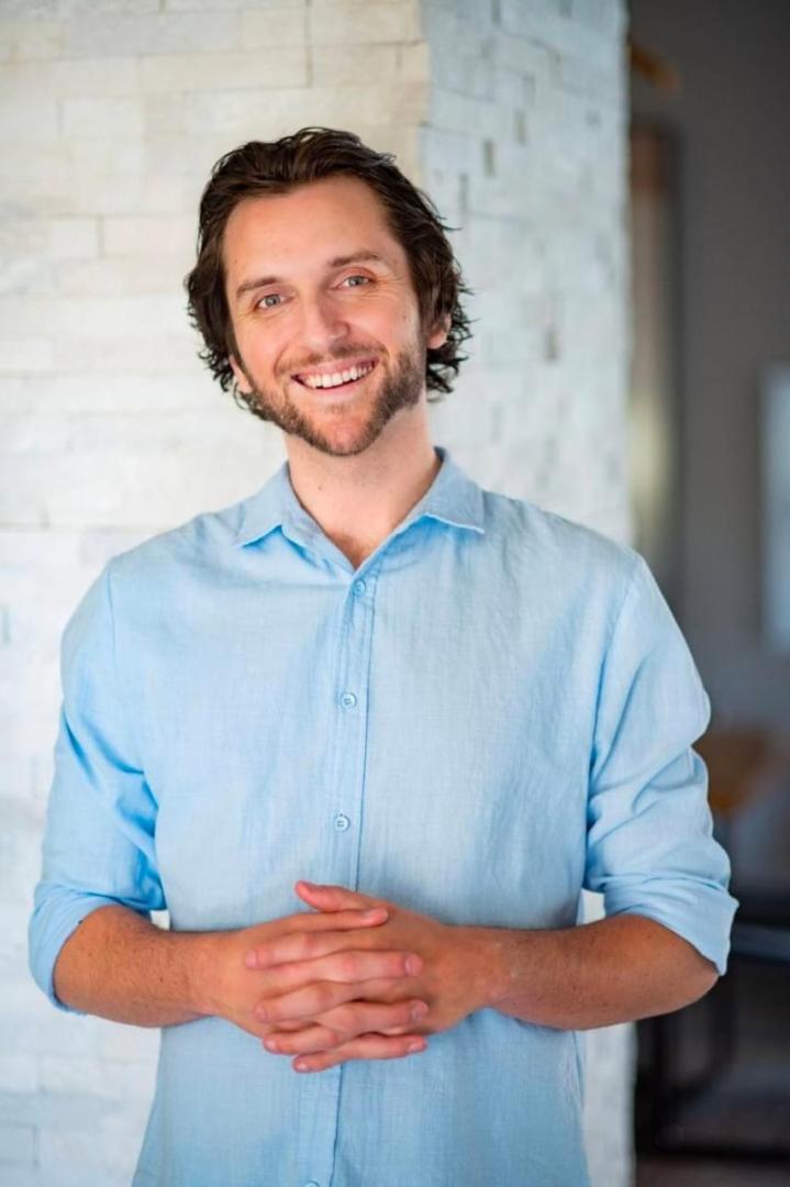 From Direct Sales to Sui: Armon Anderson's Story of Resilience, Growth, and Innovation