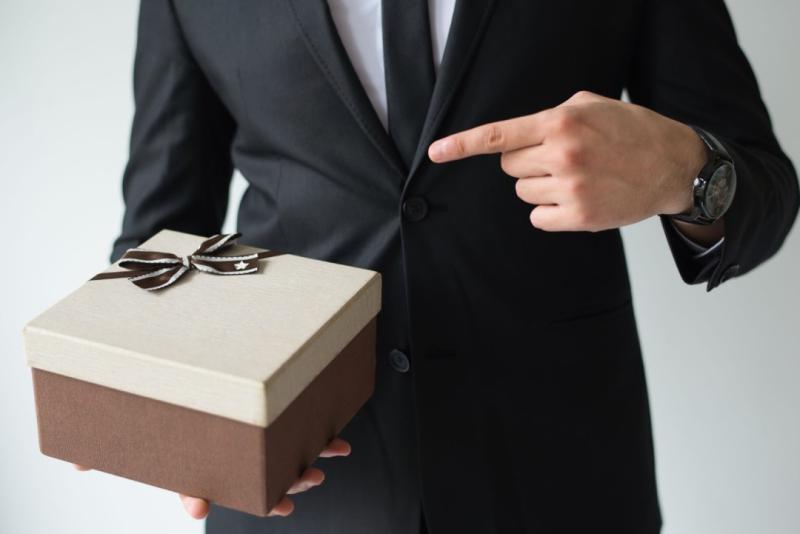Everyone's Talking About Corporate Gifts - Here's How Amphasis Design Is Leading the Way