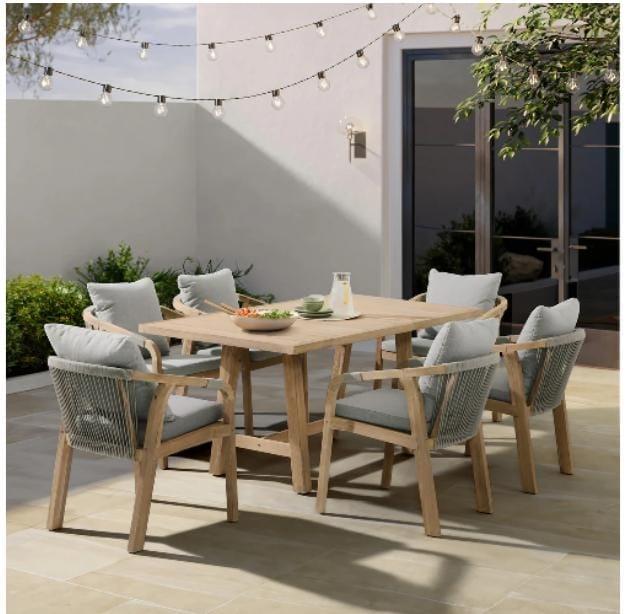 Jardina Unveils Modern Conversation and Dining Sets to Elevate Outdoor Living