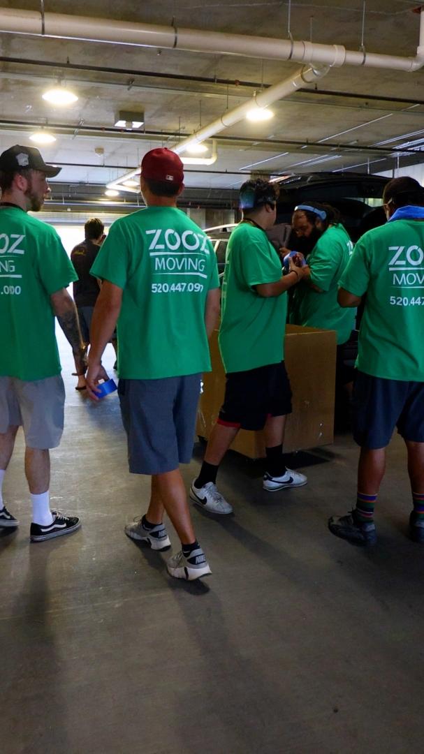 Zooz Moving Completes Successful Student Move-In Season at Major Tucson Housing Communities