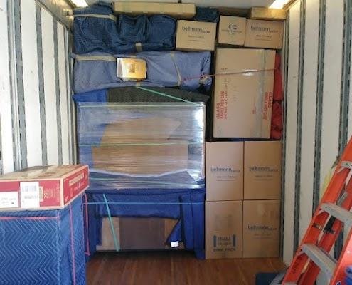 Tucson Movers Successfully Completes Major Student Move-In Operation as University of Arizona Fall Semester Begins