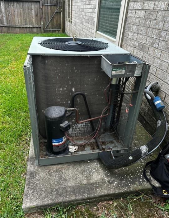 Energy Efficiency and Comfort: How Texas Strong's Expert AC Repair Helps Houston Homeowners Beat the Heat and High Bills