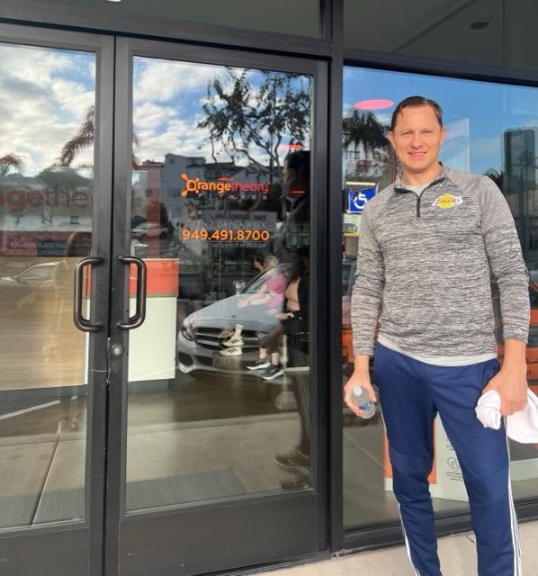Newport Beach Chiropractor Helps Athletes Over 40 Stay Young and Active in Their Favorite Sports