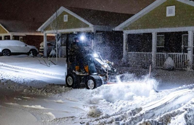 Cable Bros Outdoor Living & Landscaping Steps Up Snow Removal Services for Dayton-Area Businesses