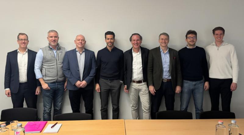 Healthcare Holding Schweiz Acquires Stake in Medddbase