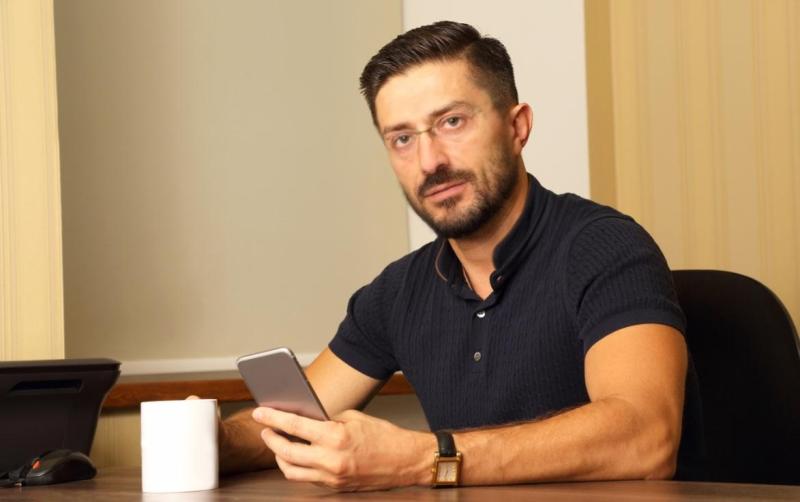 Arif Patel philanthropy shakes up global generosity. From Dubai's shiny towers to far-off villages, his work inspires us all.