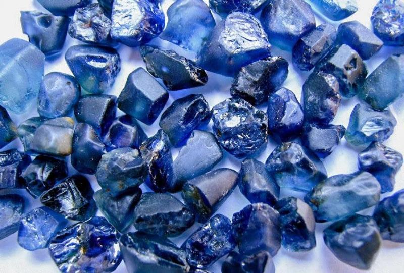 Synthetic Sapphire Market