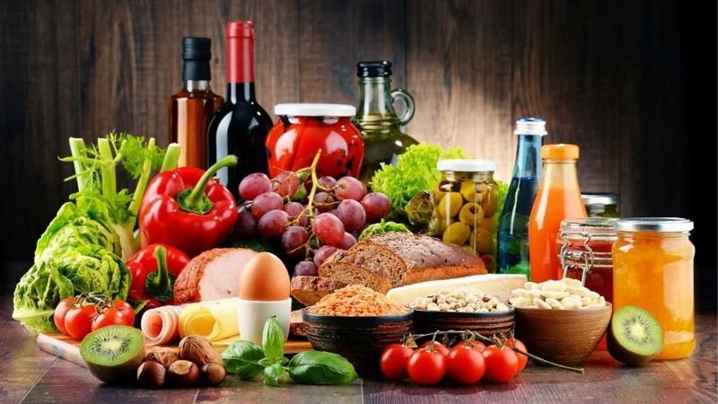 The Sourdough Bread market is projected to account for USD 3.87 Billion in 2025 and reach USD 8.53 Billion by 2035, with a CAGR o