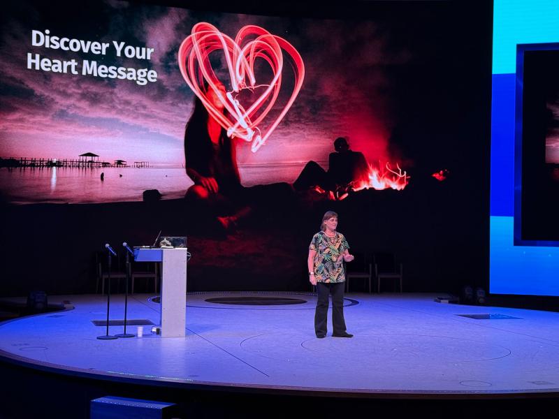 C-suite keynote presentation featuring strategic PowerPoint design and immersive visual storytelling for executive audiences.