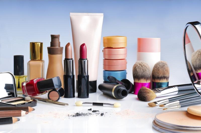 Beauty Care Products Market to Observe Strong Growth to Generate Massive Revenue in Coming Years| Loreal, Procter & Gamble, Beiersdorf AG