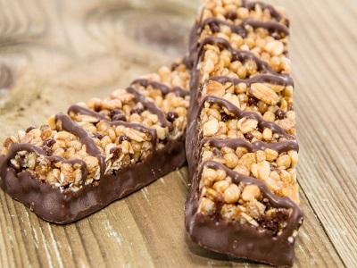 Meal Replacement Bars Market: A Compelling Long-Term Growth Story| ProBar, Queal, Rine Bars