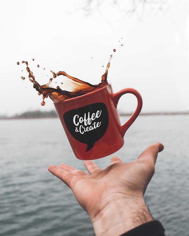 Lanesha Offers the Best Ways to Create Custom Mugs