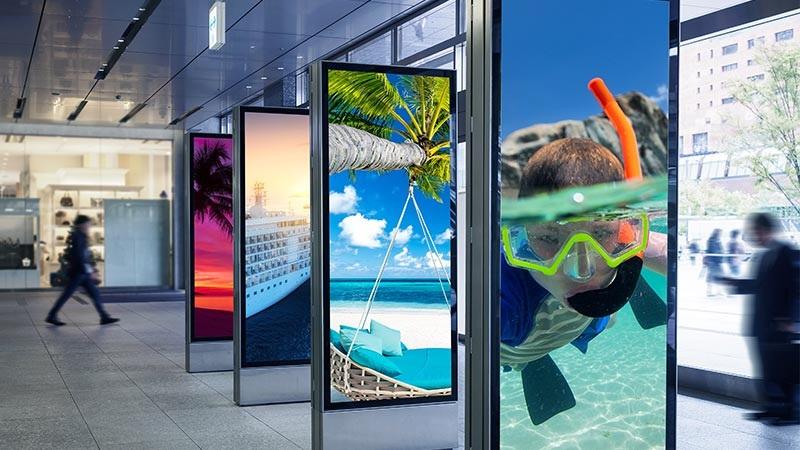 Digital Signage Market