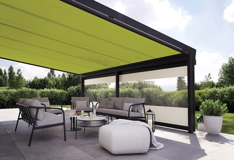 Above-glass or underglass awnings from markilux prevent the room air from heating up too much and thus enhance the quality of life
