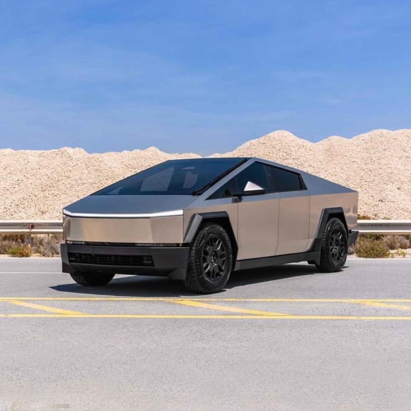 Royal Car Collection Launches UAE's Biggest Luxury Car Rental