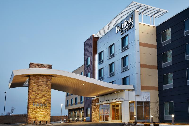 Michelle Moehring of Fairfield Inn & Suites Sheboygan Honored as Marriott Diamond General Manager of the Year