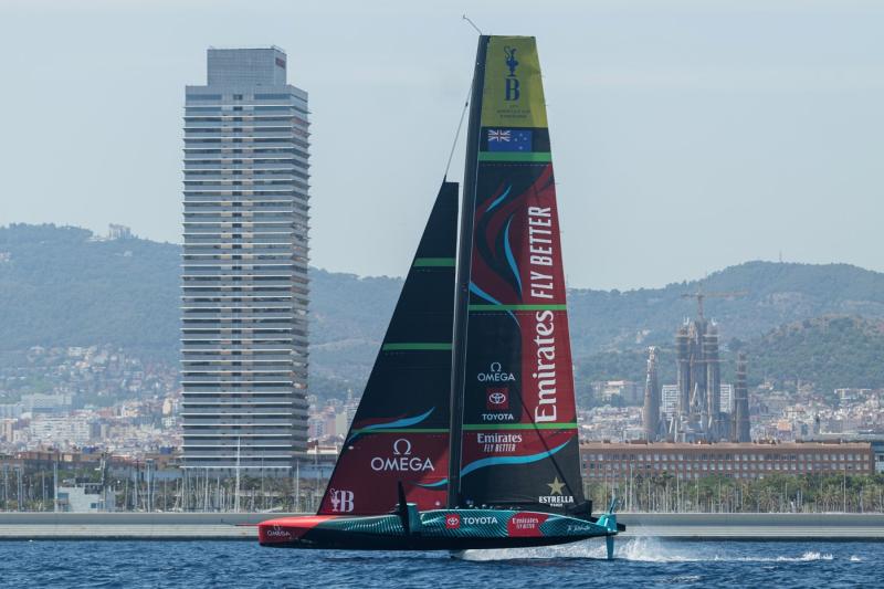 AMERICA'S CUP OFFICIAL HOSPITALITY OFF TO A BREEZY START