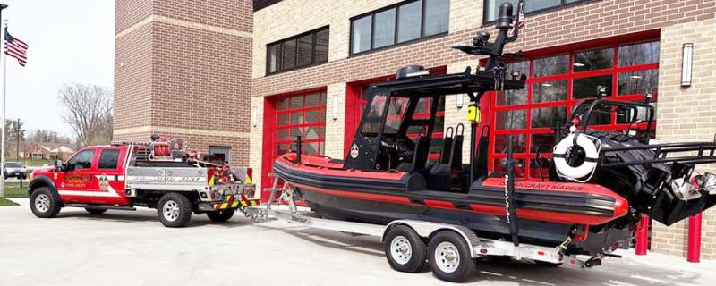 Suamico Fire Department Search and Rescue Boat 8m