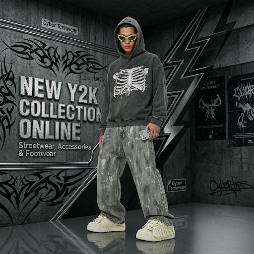 Top Futuristic Accessories Trending in Y2K Streetwear Right Now
