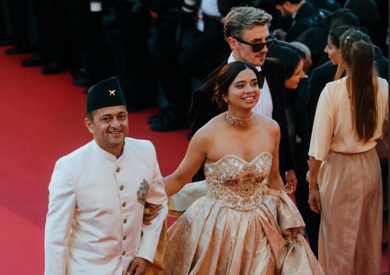 First in the World: Dogsee Chew Represents Pet Industry at Cannes