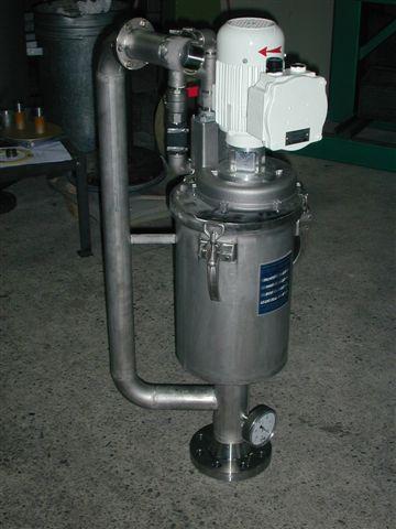 Institute of Energy and Environmental Technology e. V. (IUTA) tests filter for contec® Oil Mist Separator