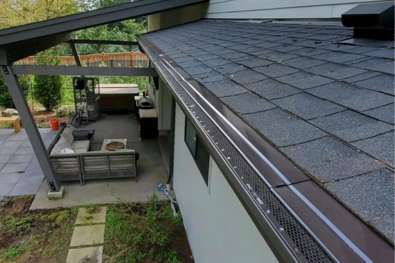 What Are The Signs Your Gutters May Need Emptied?