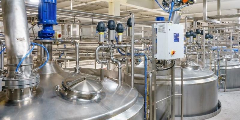 Why Use Contract Manufacturing Toll Blending Solutions?