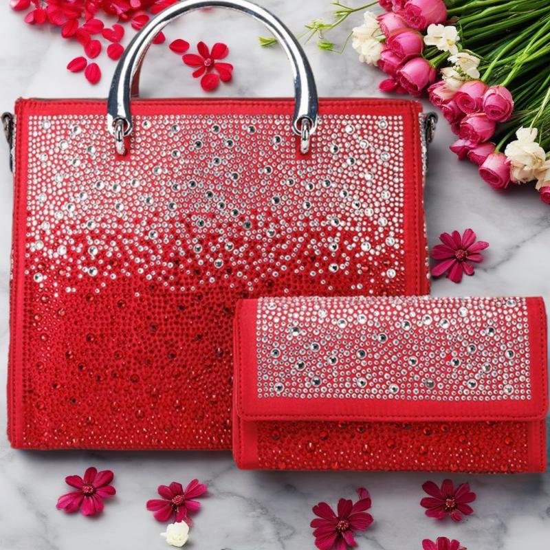 Ameri Mode Unveils a Captivating Collection of Purses