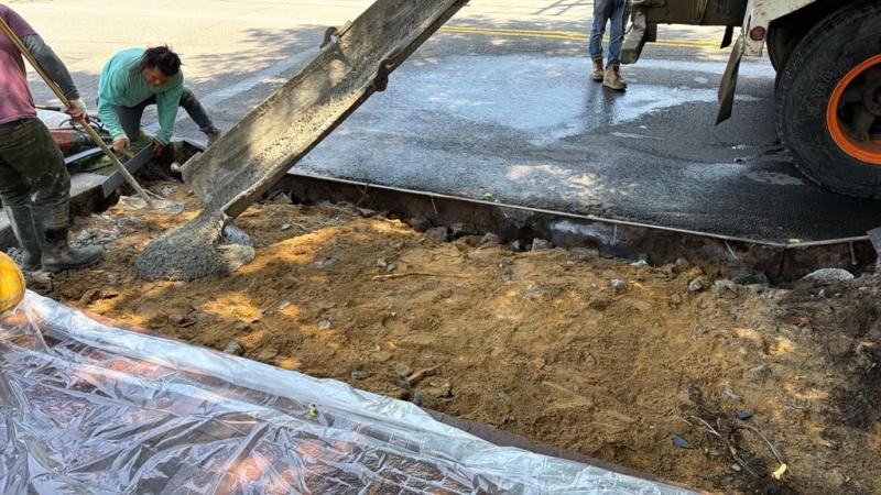 Best Sidewalk Repair Contractors Provides Professional