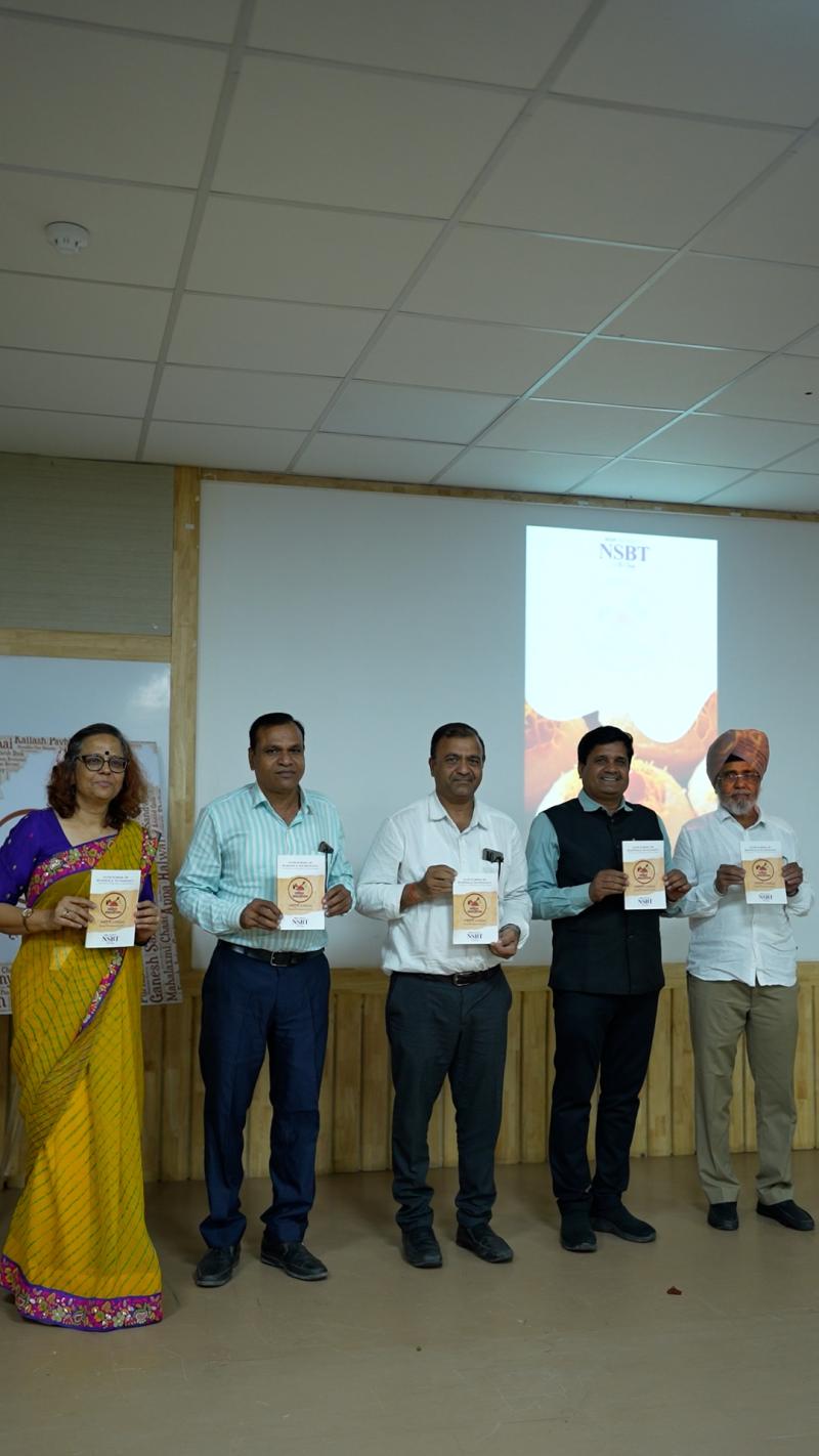 From left Prof. Neepa Mehta, Shri. Shivshankar Swami - Gen Sec,Vyapari Mahasangh, Shri. Manish Agrawal - VP, MASSIA, Shri. Arjun