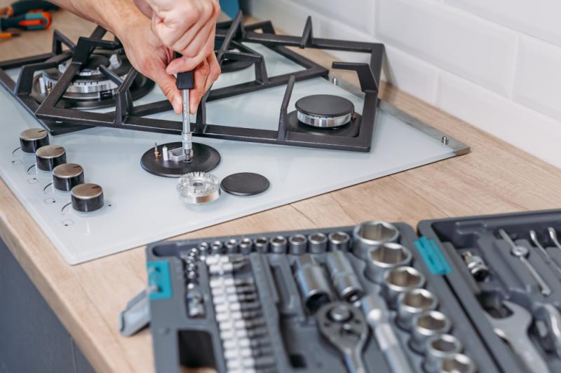 AMP Appliance launches professional cooker and hob repair service in Surrey