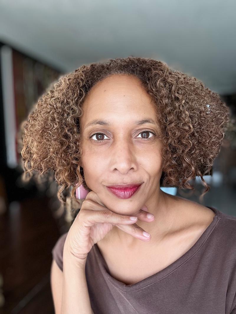 Join Rachelle Carrié's 4-night burnout recovery retreat in Medellín for sacred rest, embodiment, and healing.