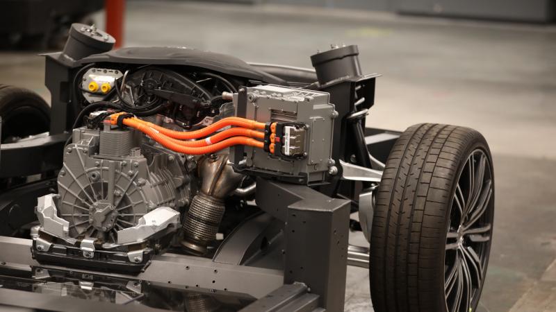 Extended-Range Electric Vehicles on the Rise: Competitive Landscape, Technological Advancements, and Market Opportunities in the EV Range Extender Sector | BMW Group, Volvo Car Corporation, and General Motors.
