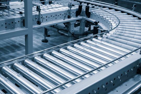 Lightweight Conveyor Belting Projected Growth USD 8,881.5 Million by 2032, CAGR of 6.38% Through 2024-2032